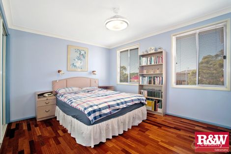 Property photo of 11 Carina Place St Johns Park NSW 2176