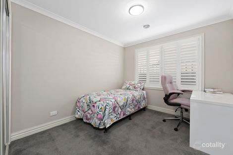 Property photo of 14 Amber Way Cobblebank VIC 3338