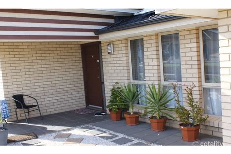 Property photo of 26 Willowbark Crescent Murray Bridge SA 5253