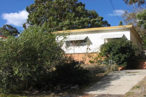 2 Wordsworth Ave, Bateau Bay, NSW 2261