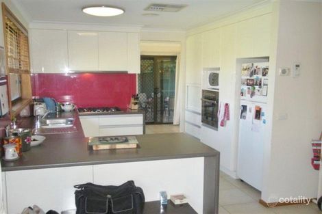 Property photo of 4 Sandringham Court Thurgoona NSW 2640