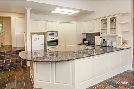 Property photo of 8 Peachwood Place Croydon Hills VIC 3136
