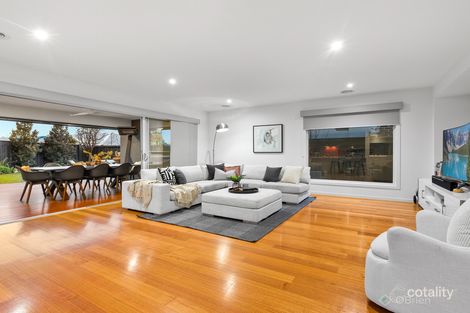 Property photo of 20 Limeburner Grove Botanic Ridge VIC 3977