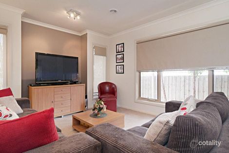 Property photo of 1 Peter Court Mooroolbark VIC 3138