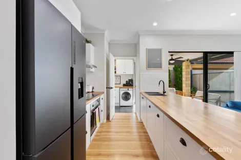 Property photo of 45 Dalecross Avenue Madeley WA 6065