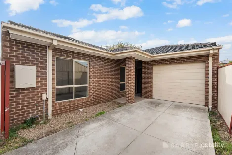 Property photo of 2/46 Erica Avenue St Albans VIC 3021
