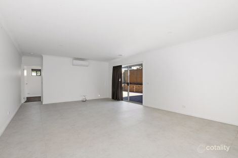 Property photo of 2/6 Synnott Street Hamlyn Heights VIC 3215