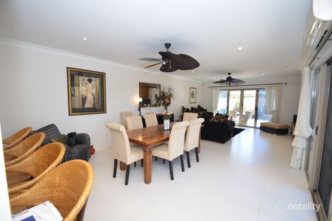 Property photo of 2/69 Falconer Street Southport QLD 4215