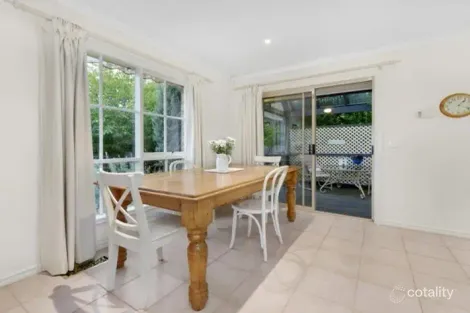 Property photo of 1/16 Junction Street Ringwood VIC 3134