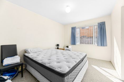 Property photo of 1/140 Pembroke Road Coorparoo QLD 4151
