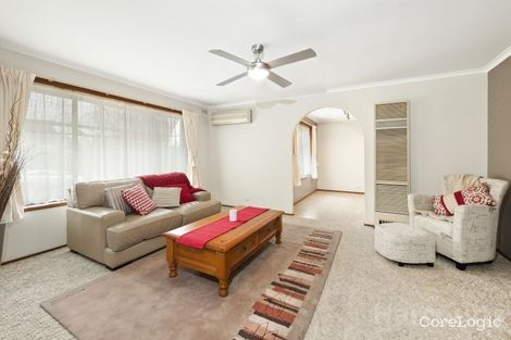 Property photo of 17 Semillon Grove Mount Clear VIC 3350