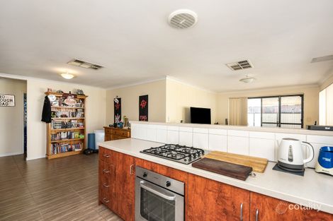 Property photo of 111 Westfield Road Camillo WA 6111