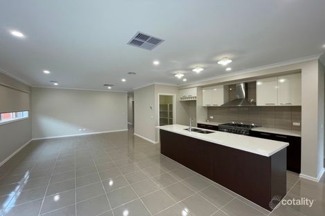 Property photo of 16 Midmar Terrace Thornhill Park VIC 3335