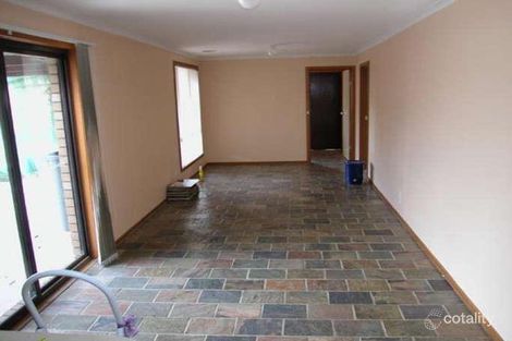 Property photo of 18 Pigeon Street Werribee VIC 3030