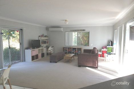 Property photo of 3 Parkview Place Bridgeman Downs QLD 4035