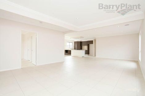 Property photo of 136 Botanica Springs Boulevard Brookfield VIC 3338