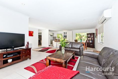 Property photo of 2 Kaldo Grove Ferny Hills QLD 4055