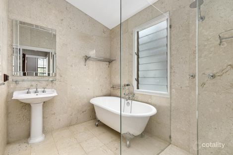 19 Explorer St, Toowong, QLD 4066