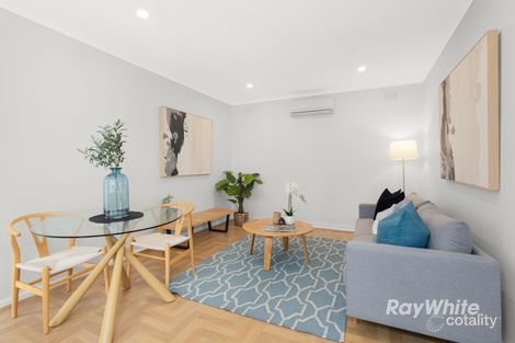 17/212 Kambrook Rd, Caulfield, VIC 3162