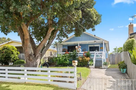 122 NINTH AVE, ROSEBUD, VIC 3939
