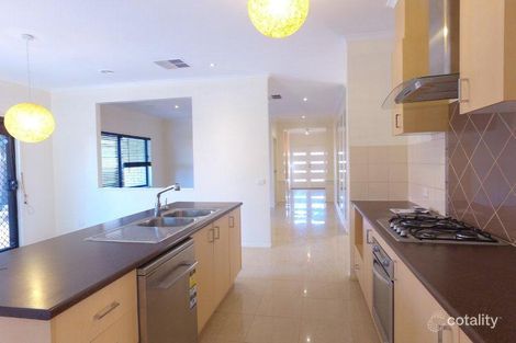 Property photo of 26 Klippel Way Caroline Springs VIC 3023