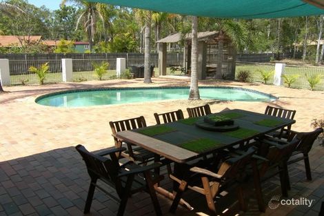 Property photo of 17 Riverdowns Crescent Helensvale QLD 4212