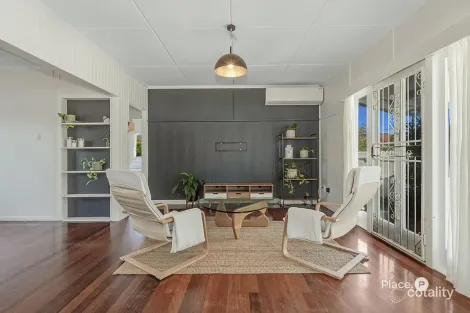 Property photo of 4 Mein Street Scarborough QLD 4020