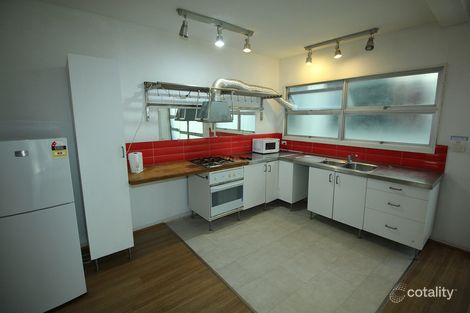 Property photo of 106 Gladstone Road Highgate Hill QLD 4101