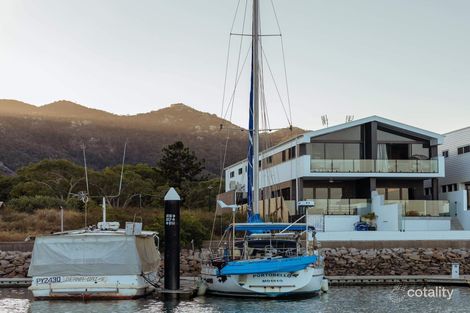 2/9 Terrace Pl, Nelly Bay, QLD 4819