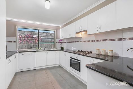 Property photo of 20 Bellbrae Crescent Cranbourne West VIC 3977