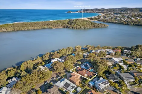 89 Blue Bell Dr, Wamberal, NSW 2260