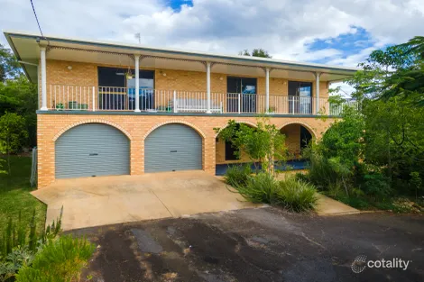 Property photo of 13 Meghan Crescent Qunaba QLD 4670