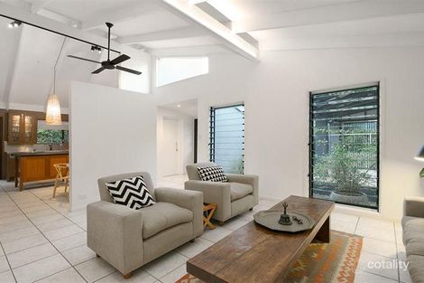 Property photo of 35 Gabwina Street Fig Tree Pocket QLD 4069