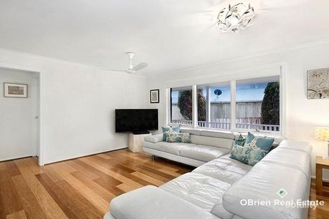 Property photo of 2 Anne Close Somerville VIC 3912