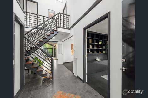 Property photo of 24 Wynyard Crescent Balwyn North VIC 3104