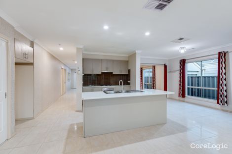 Property photo of 50 Kinglake Crescent Craigieburn VIC 3064