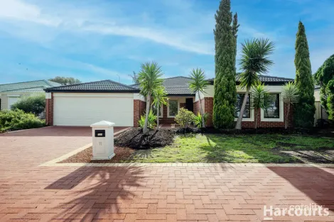 Property photo of 11 Shiralee Bend Carramar WA 6031
