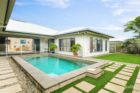 Property photo of 9 Greenvale Close Smithfield QLD 4878