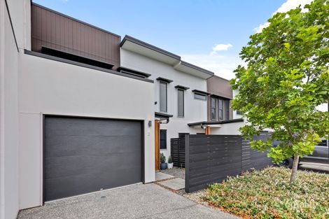 2/44 Fairmeadow Rd, Nambour, QLD 4560