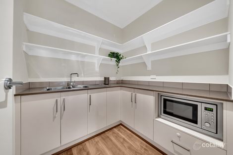 Property photo of 17 Avonbury Circuit Cranbourne West VIC 3977