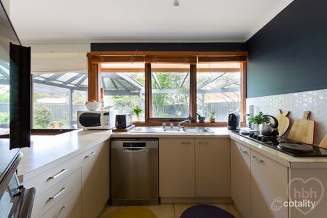 Property photo of 4/10 Vanzetti Crescent Kambah ACT 2902