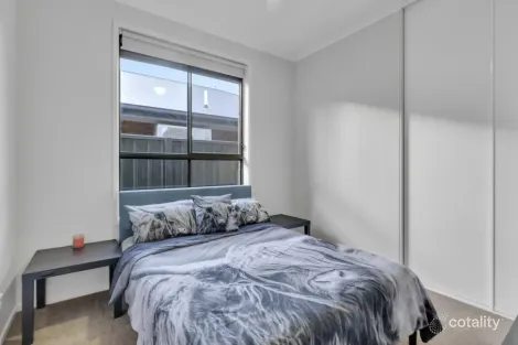 Property photo of 19 Themis Drive Munno Para West SA 5115