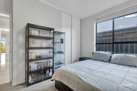 Property photo of 19 Themis Drive Munno Para West SA 5115