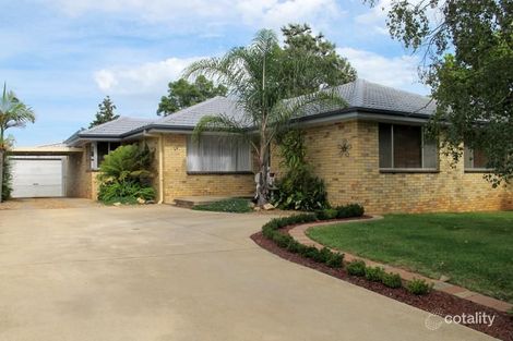 Property photo of 24 Waranga Avenue Mount Austin NSW 2650