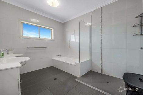 Property photo of 8 Graham Street Tannum Sands QLD 4680