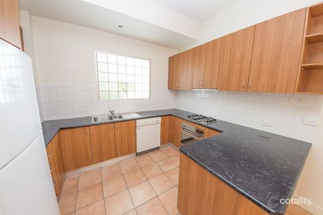 Property photo of 3/93 Ormond Esplanade Elwood VIC 3184
