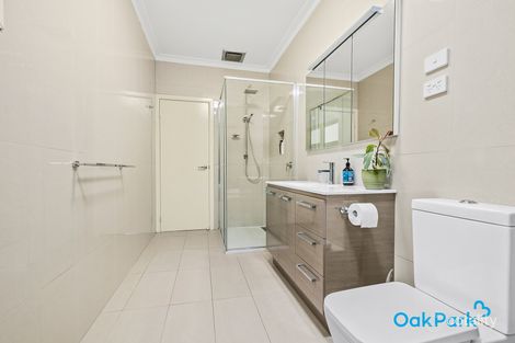Property photo of 27 Chapman Avenue Glenroy VIC 3046