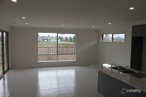 Property photo of 29 Western Barred Place Longwarry VIC 3816
