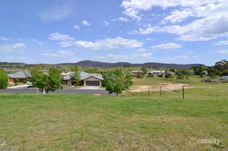Property photo of 11 Claret Ash Avenue South Bowenfels NSW 2790