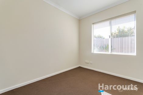 Property photo of 5 Freisa Place Pearsall WA 6065